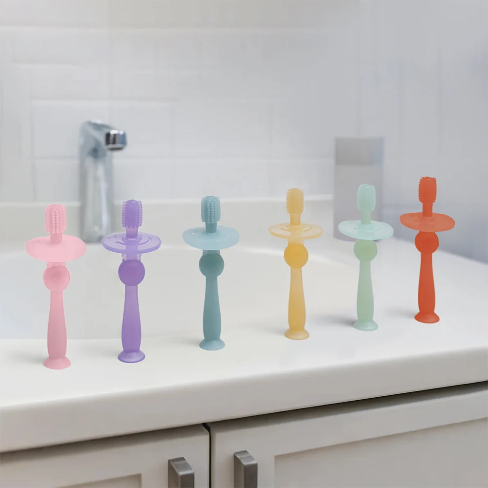Haakaa 360° Silicone Toothbrush 1 pk - Image 10
